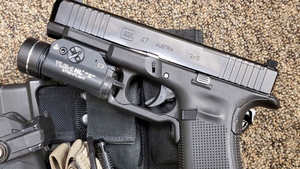 Glock 47 with streamlight TLR-1 light